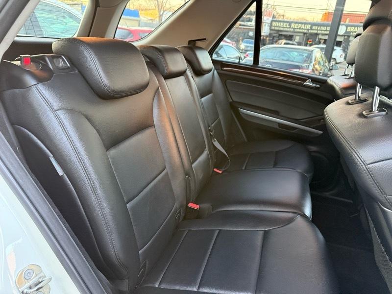 Mercedes-Benz M-Class ML350 4MATIC 2010