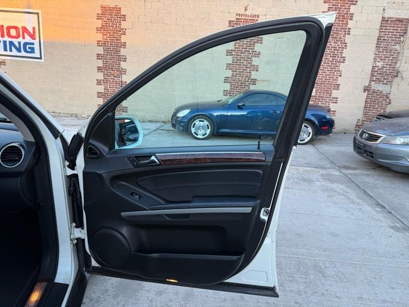 Mercedes-Benz M-Class ML350 4MATIC 2010