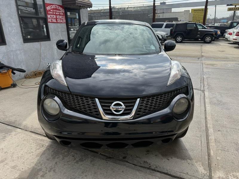 Nissan Juke SV AWD 2012