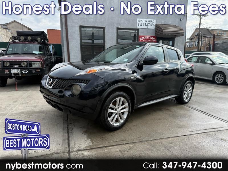 Nissan Juke SV AWD 2012