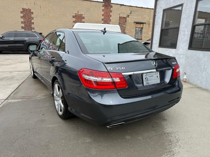 Mercedes-Benz E-Class E350 Sport 4MATIC Sedan 2012