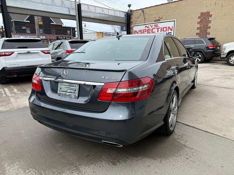 Mercedes-Benz E-Class E350 Sport 4MATIC Sedan 2012