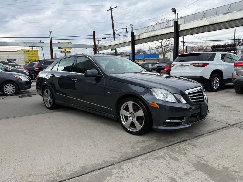 Mercedes-Benz E-Class E350 Sport 4MATIC Sedan 2012