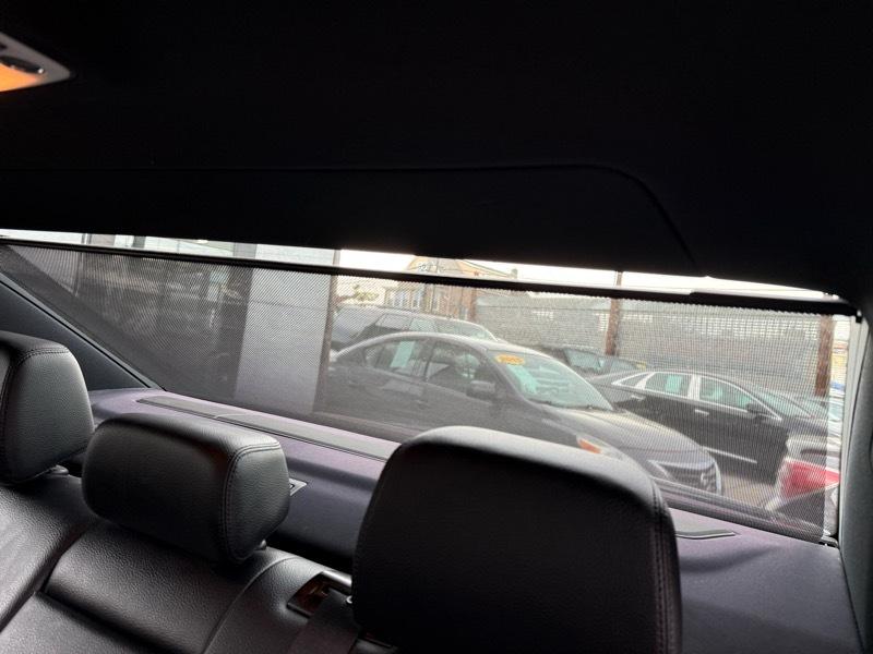 Mercedes-Benz E-Class E350 Sport 4MATIC Sedan 2012