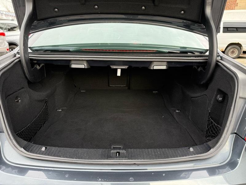 Mercedes-Benz E-Class E350 Sport 4MATIC Sedan 2012