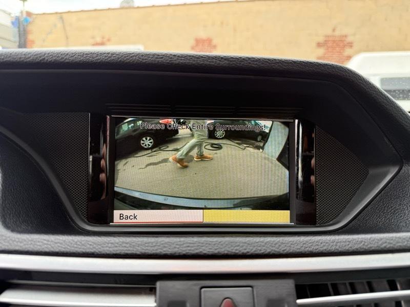 Mercedes-Benz E-Class E350 Sport 4MATIC Sedan 2012