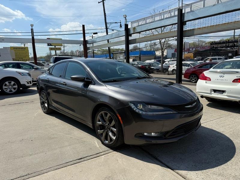 Chrysler 200 S AWD 2015