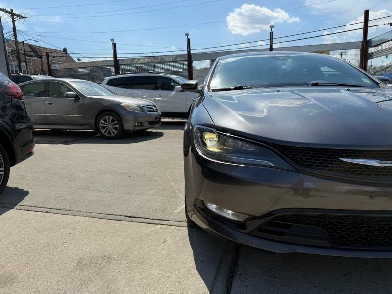 Chrysler 200 S AWD 2015