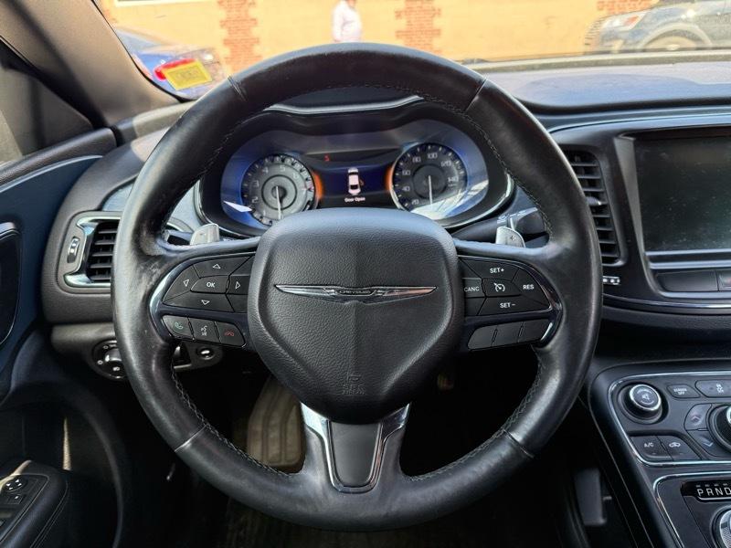 Chrysler 200 S AWD 2015