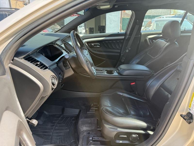 Ford Taurus SEL FWD 2018