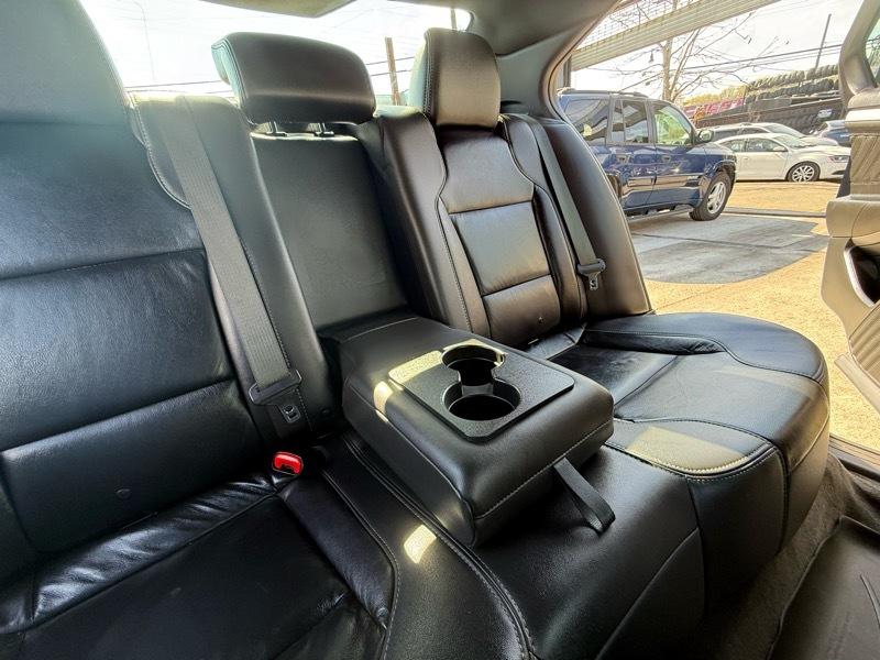 Ford Taurus SEL FWD 2018