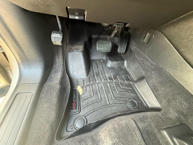 Ford Taurus SEL FWD 2018