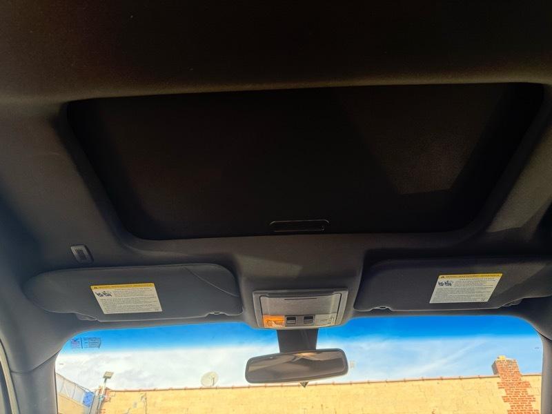 Ford Taurus SEL FWD 2018