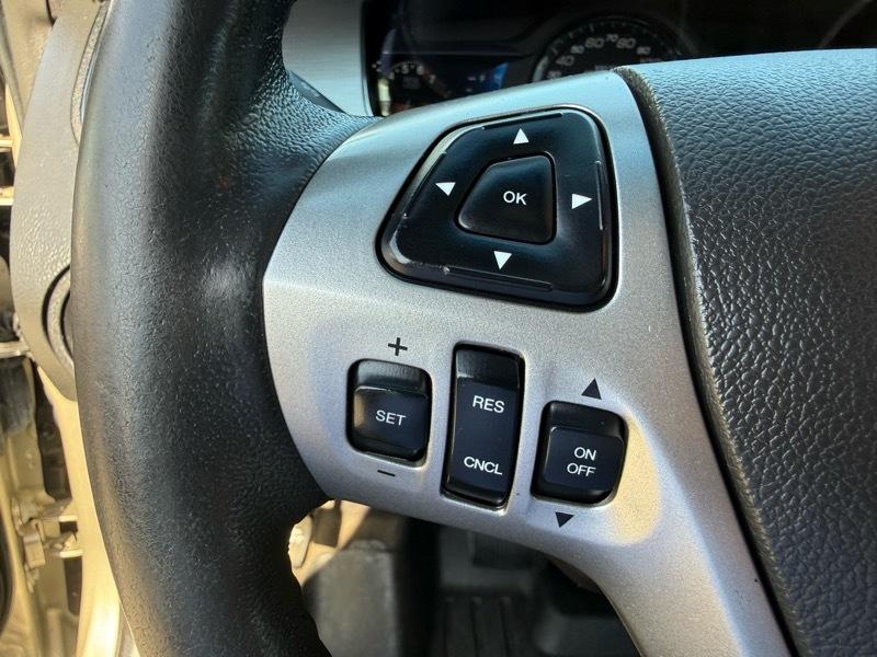 Ford Taurus SEL FWD 2018