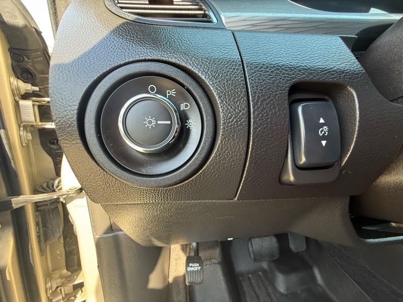 Ford Taurus SEL FWD 2018