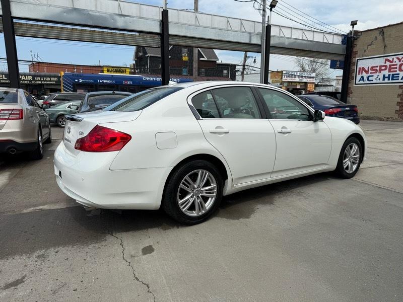 Infiniti G Sedan G37x AWD 2010
