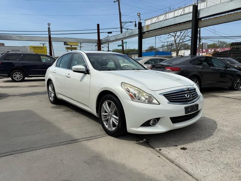 Infiniti G Sedan G37x AWD 2010