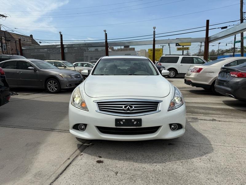 Infiniti G Sedan G37x AWD 2010