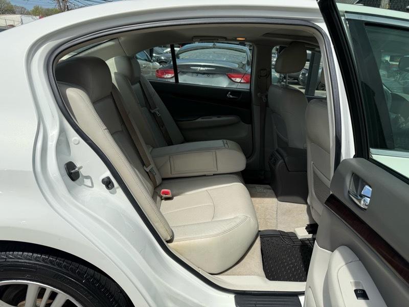 Infiniti G Sedan G37x AWD 2010