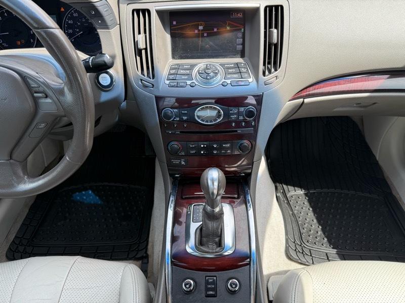 Infiniti G Sedan G37x AWD 2010