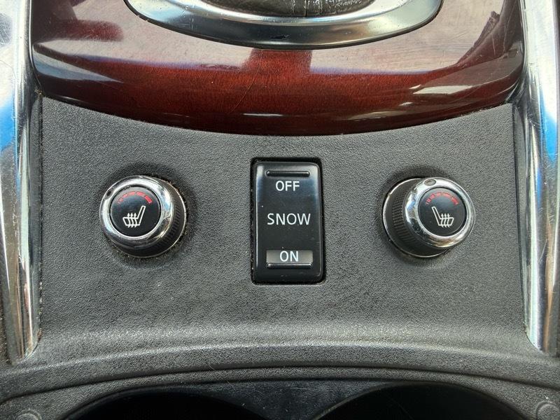 Infiniti G Sedan G37x AWD 2010