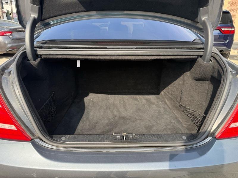 Mercedes-Benz S-Class S550 4-MATIC 2011