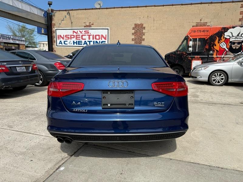 Audi A4 2.0T Sedan quattro Tiptronic 2015