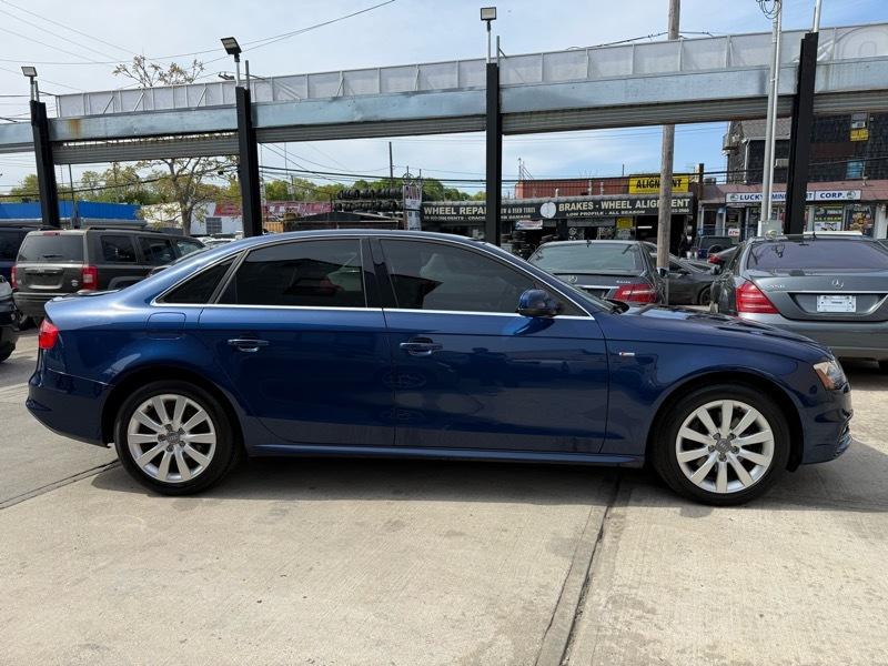 Audi A4 2.0T Sedan quattro Tiptronic 2015