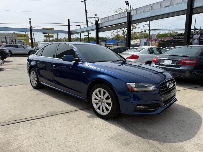 Audi A4 2.0T Sedan quattro Tiptronic 2015