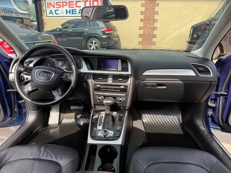 Audi A4 2.0T Sedan quattro Tiptronic 2015