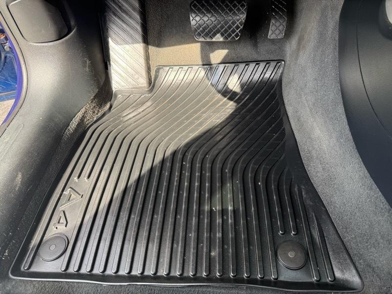 Audi A4 2.0T Sedan quattro Tiptronic 2015