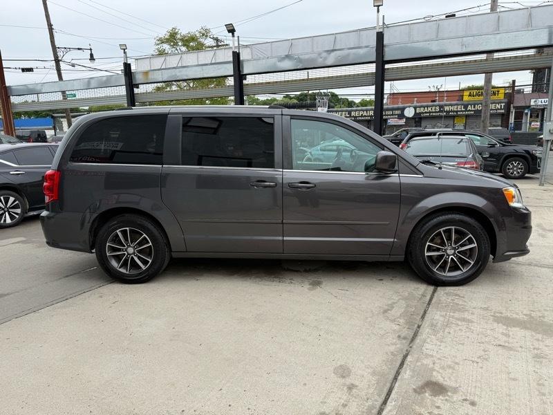Dodge Grand Caravan SXT 2017