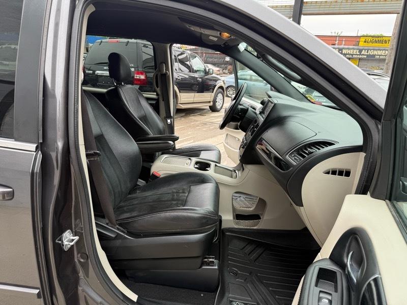 Dodge Grand Caravan SXT 2017