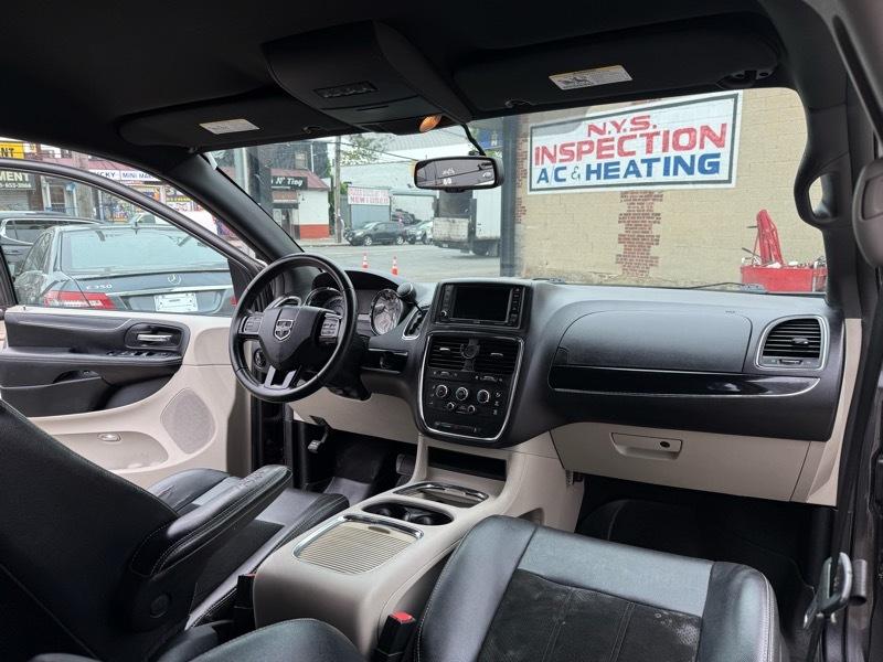 Dodge Grand Caravan SXT 2017