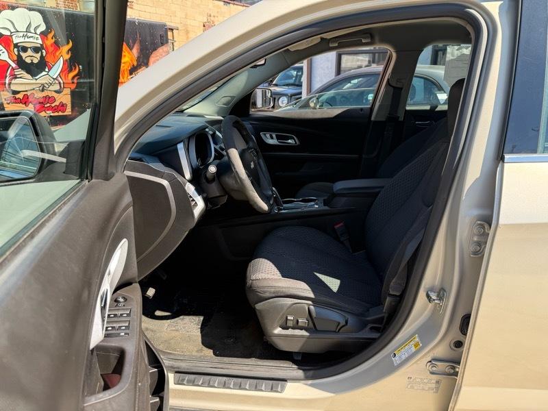 Chevrolet Equinox LS AWD 2012