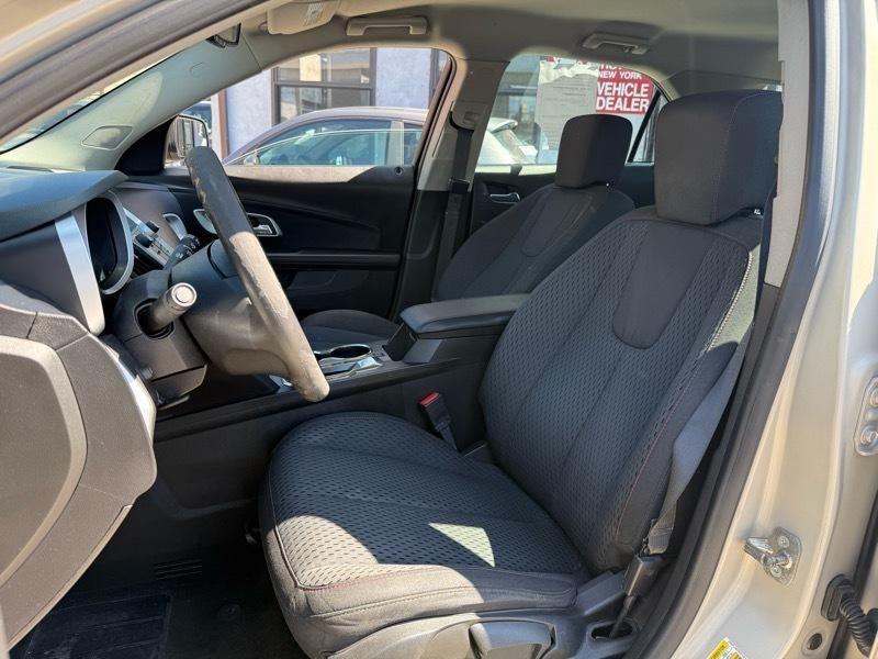 Chevrolet Equinox LS AWD 2012