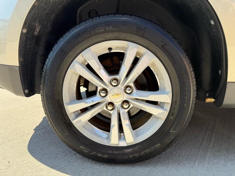 Chevrolet Equinox LS AWD 2012