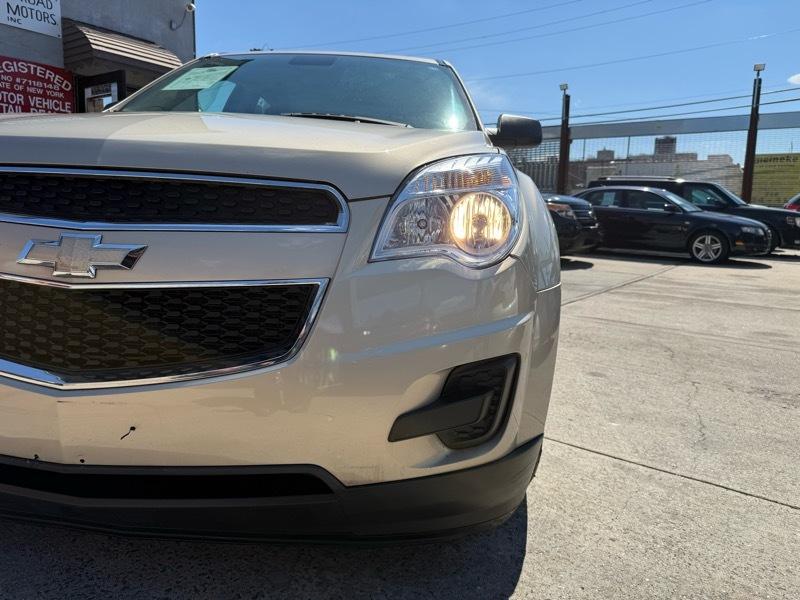 Chevrolet Equinox LS AWD 2012
