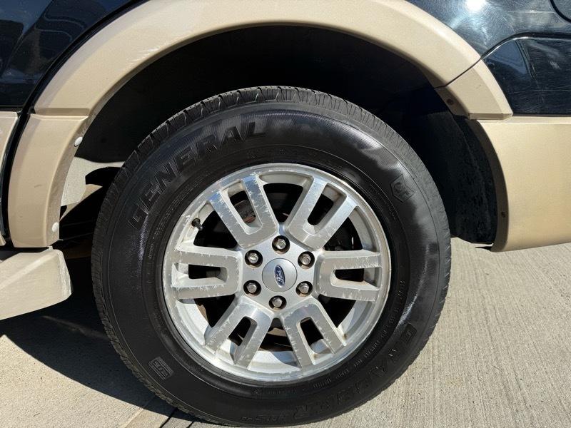 Ford Expedition Eddie Bauer 4WD 2010