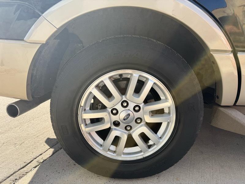 Ford Expedition Eddie Bauer 4WD 2010