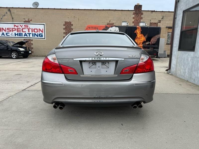 Infiniti M M35x 2009