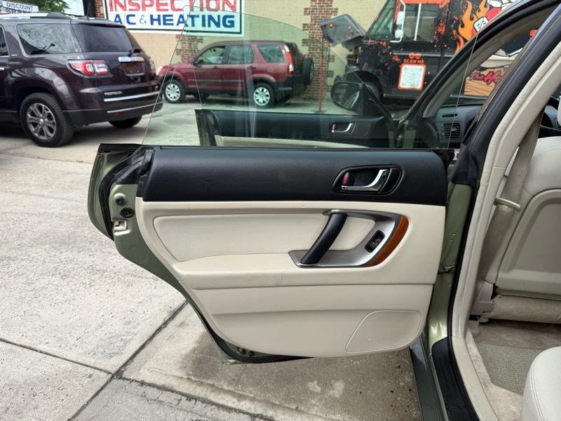 Subaru Outback 2.5i Wagon 2005