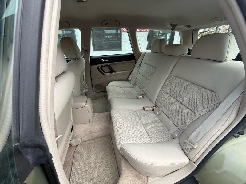 Subaru Outback 2.5i Wagon 2005