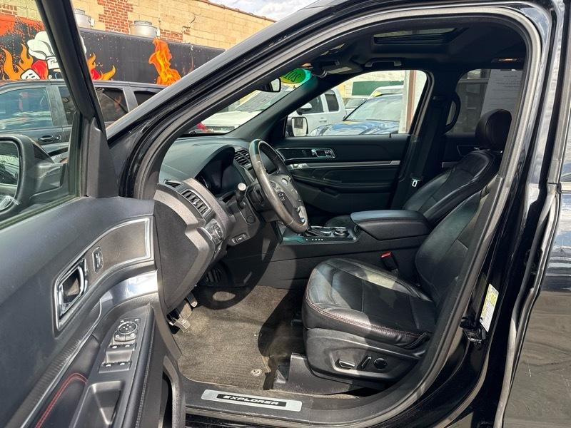 Ford Explorer Sport 4WD 2016