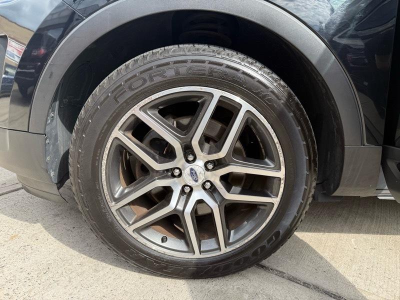 Ford Explorer Sport 4WD 2016