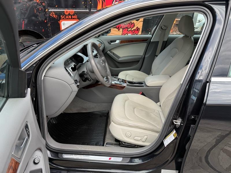 Audi A4 Avant 2.0T quattro Tiptronic 2012
