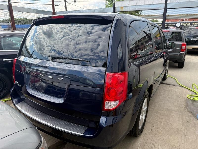 Dodge Grand Caravan SE 2013