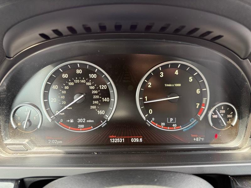 BMW 7-Series 750Li xDrive 2011