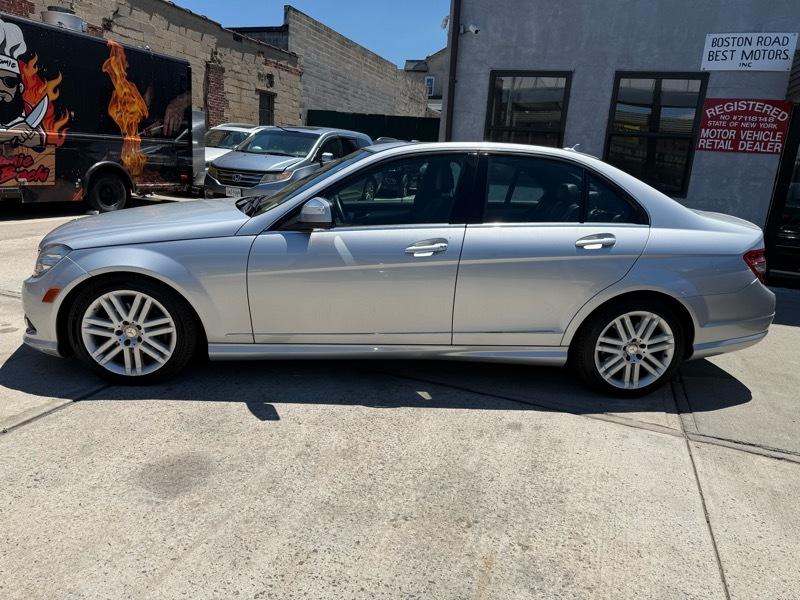 Mercedes-Benz C-Class C300 4MATIC Luxury Sedan 2009