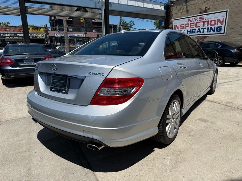 Mercedes-Benz C-Class C300 4MATIC Luxury Sedan 2009